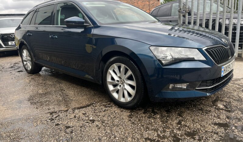 19 plate SKODA Superb 2.0 TDI SE Technology Euro 6 (s/s) 5dr full