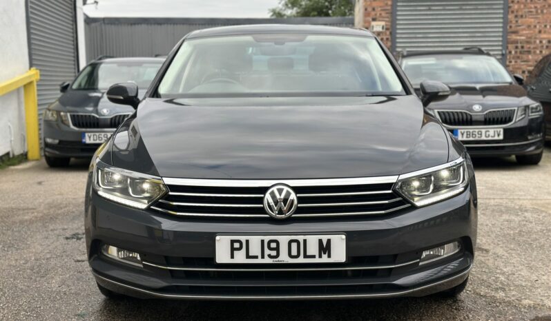 19 plate Volkswagen Passat 2.0 TDI GT (s/s) 4dr Hatch [PAN ROOF & VIRTUAL] full