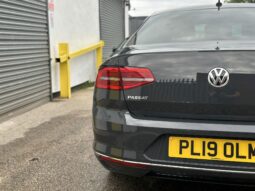 19 plate Volkswagen Passat 2.0 TDI GT (s/s) 4dr Hatch [PAN ROOF & VIRTUAL] full