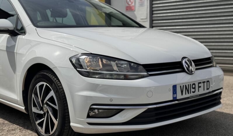 19 plate Volkswagen Golf 1.6 TDI Match Euro 6 (s/s) 5dr full